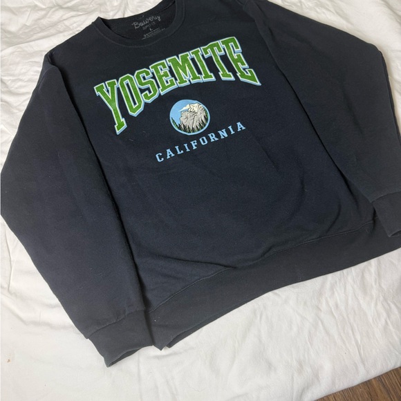 Navy Blue Yosemite Sweater - Picture 4 of 9